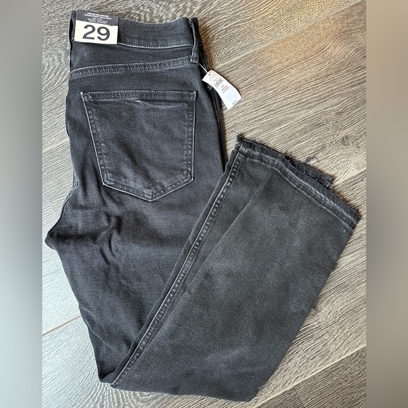 NEW Gap Vintage Slim High Rise Jean - Picture 2 of 8